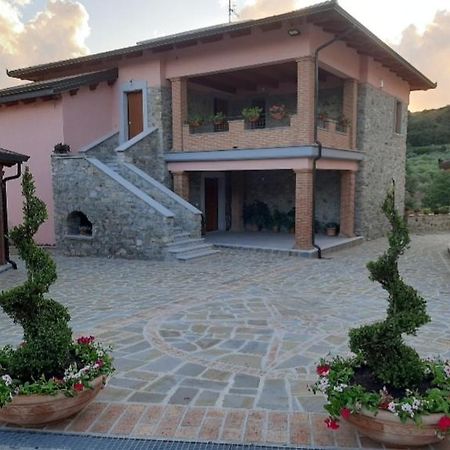 Tenuta Il Giardino Di Eros Albanella Exterior foto